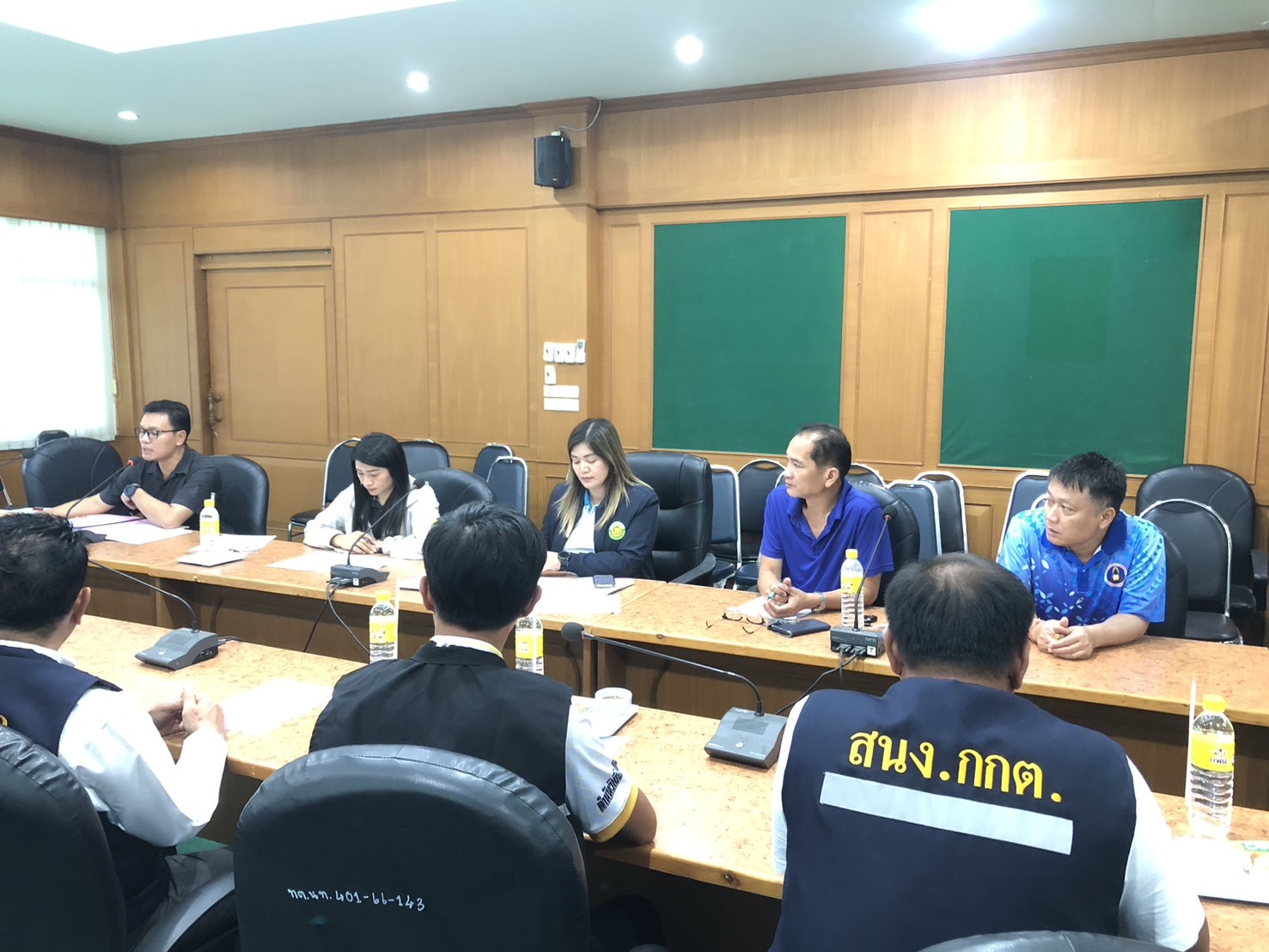 🛶พช.หนองเรือ : ร่วมประชุมเพื่อพิจารณาให้ความช่วยเหลือประชาชนผู้ประสบภัยพิบัติ🛶