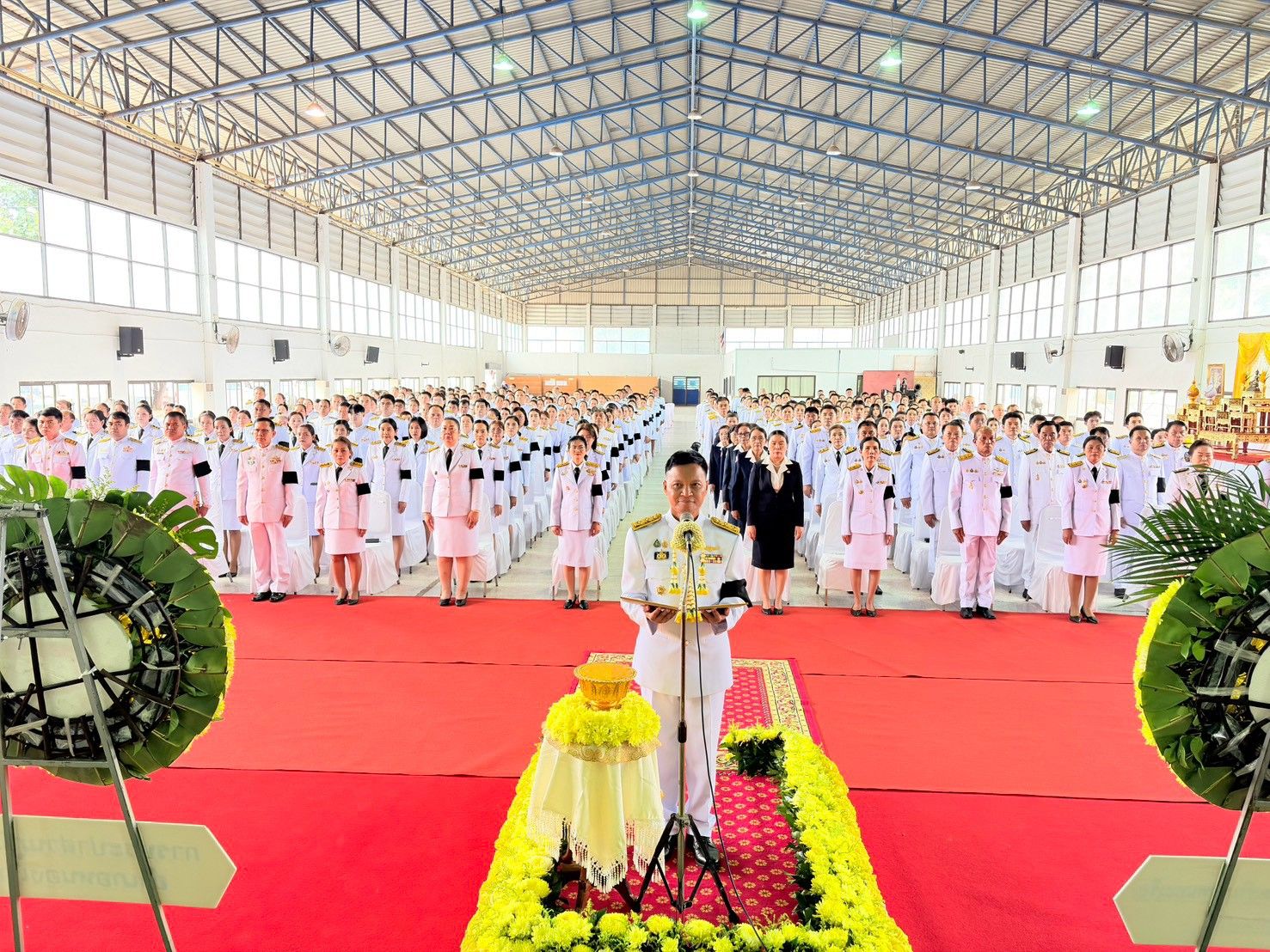 พช.หนองเรือ : ร่วมพิธีน้อมรำลึกในพระมหากรุณาธิคุณ เนื่องใน “วันนวมินทรมหาราช” วันคล้ายวันสวรรคต พระบาทสมเด็จพระบรมชนกาธิเบศร มหาภูมิพลอดุลยเดชมหาราช บรมนาถบพิตร 