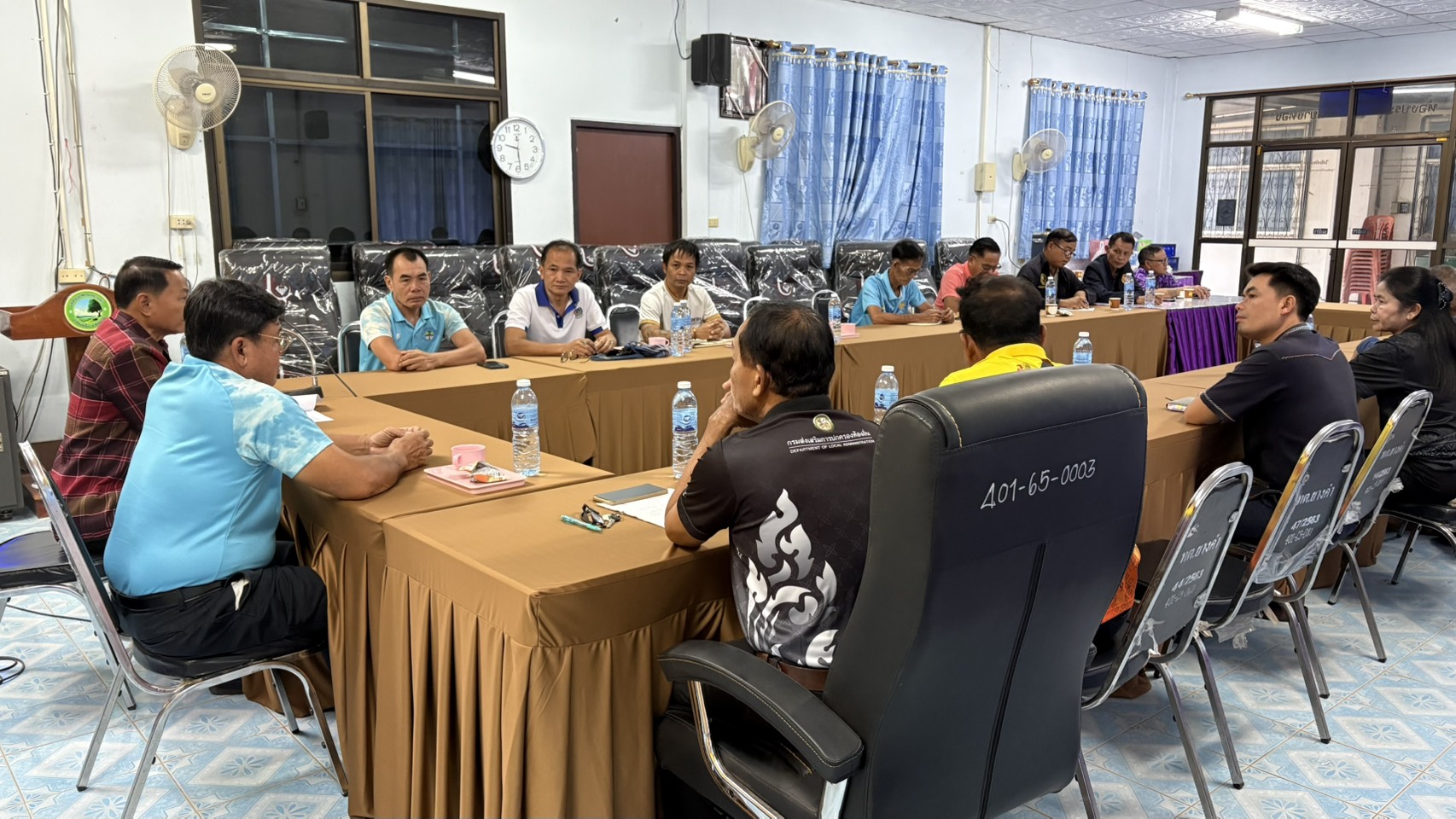 พช.หนองเรือ : ร่วมประชุมคณะกรรมการบริหารกองทุนสวัสดิการชุมชนเทศบาลตำบลยางคำ